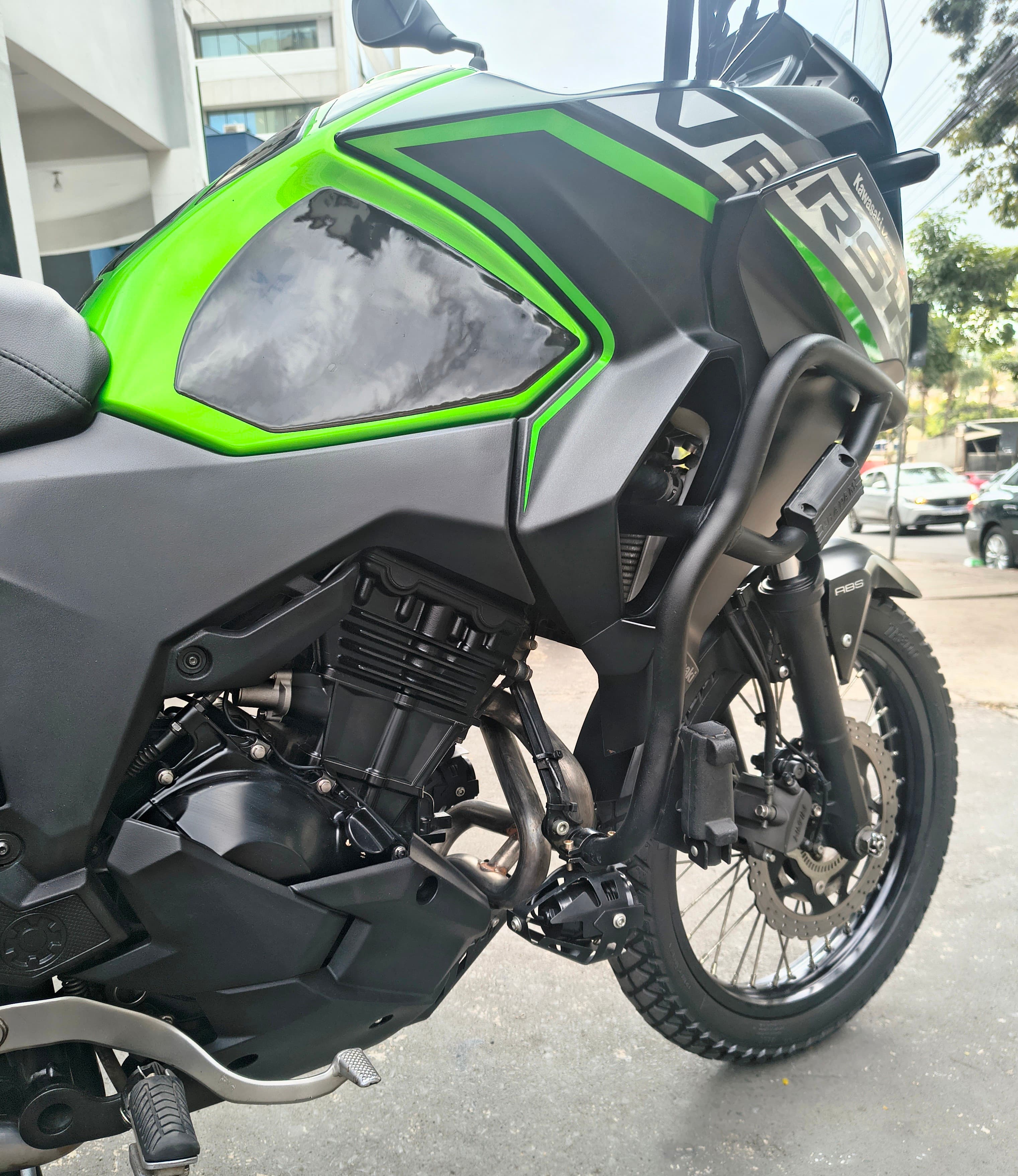 Kawasaki  Versys X 300 2