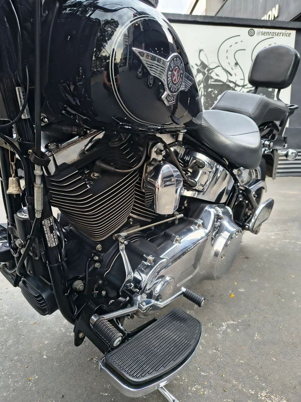 Harley-Davidson Fat Boy FLSTF 2011 3