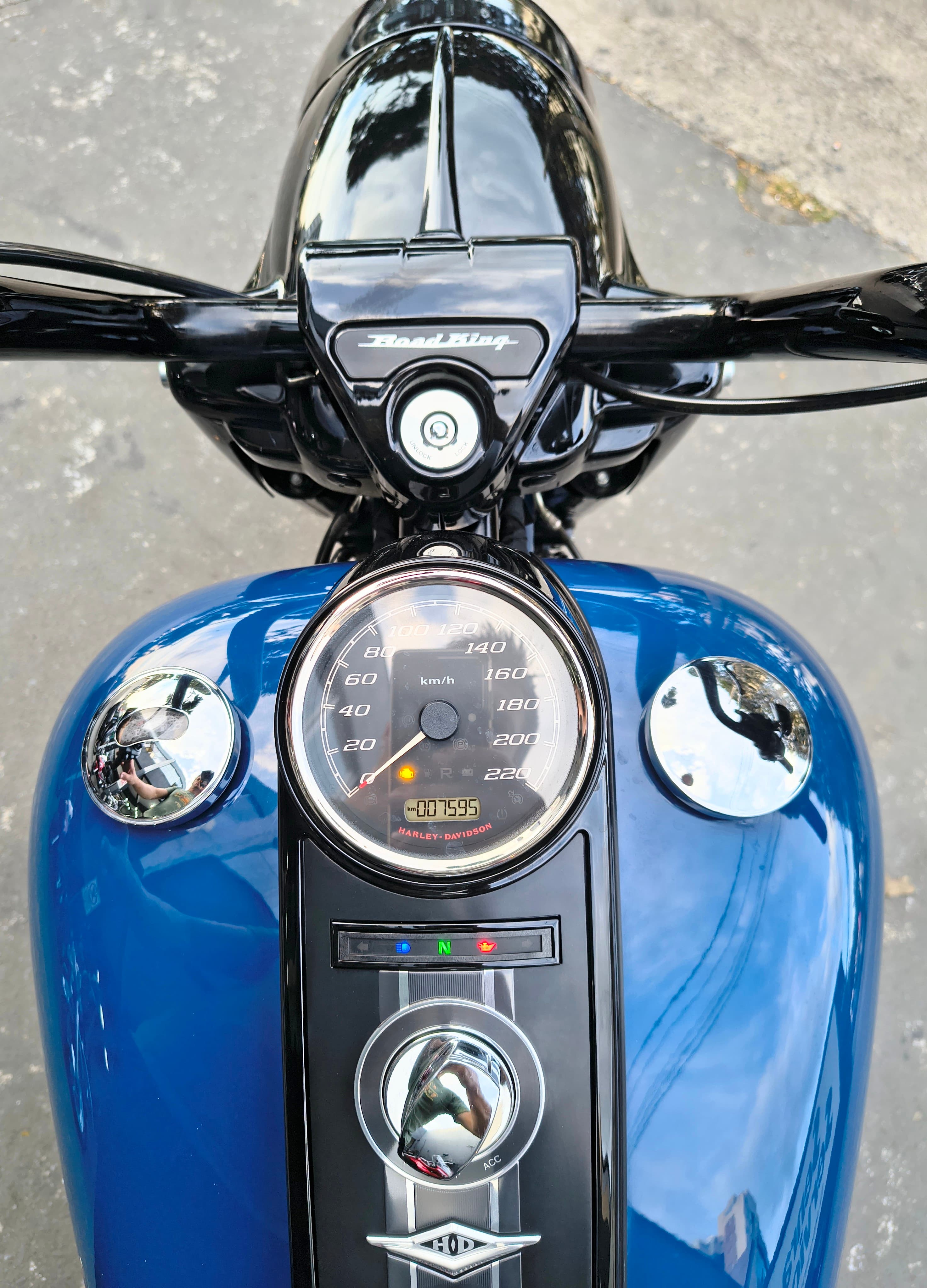 Harley Davidson  Road King Special FLHRXS  3